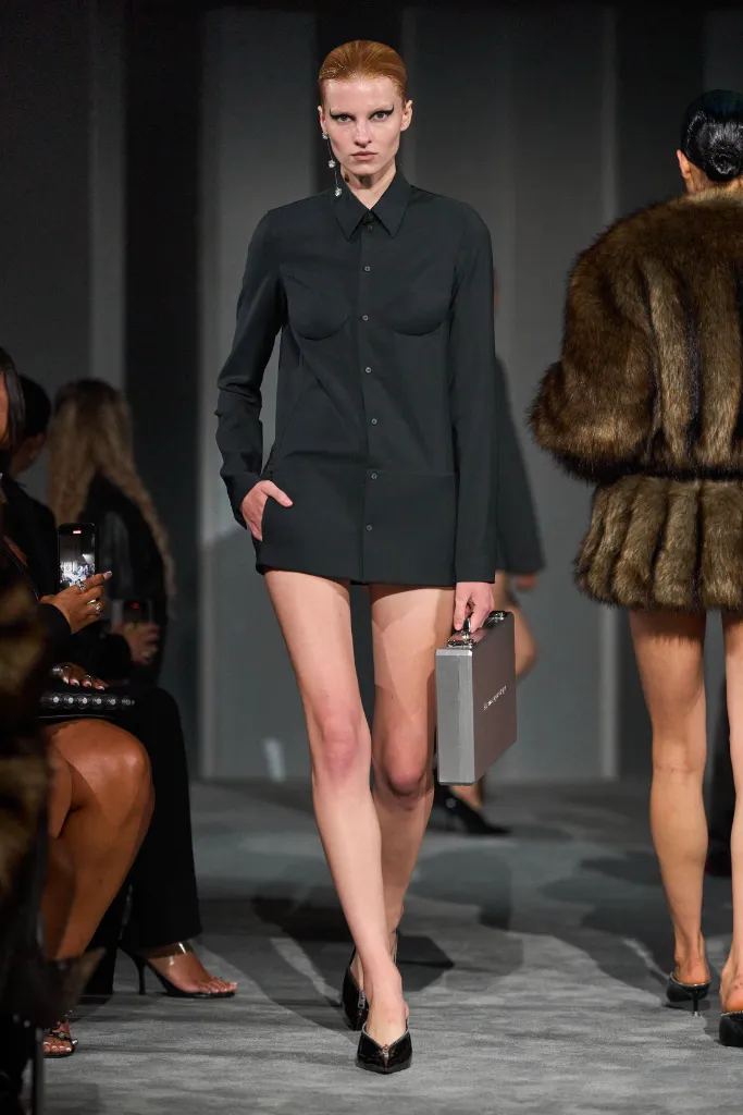 Alexander Wang 26SS 007